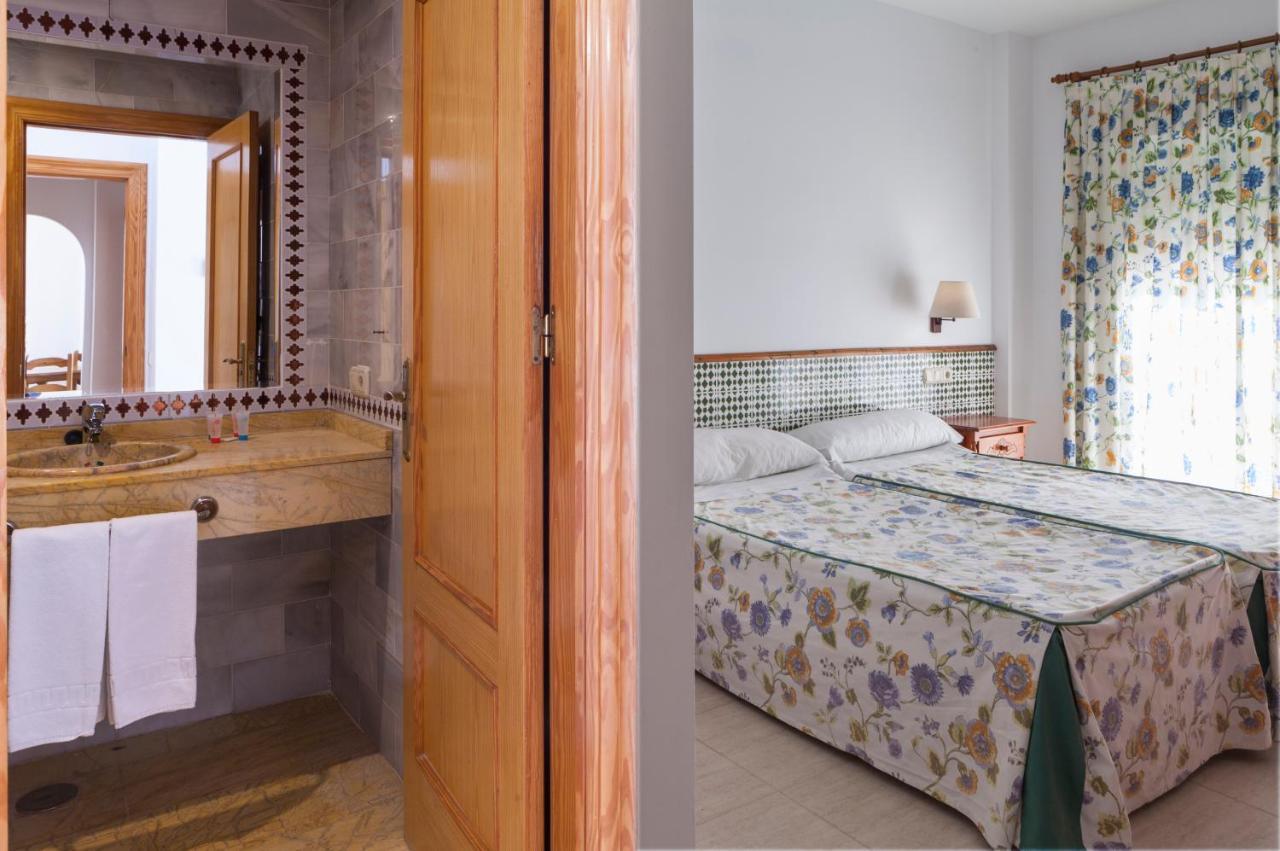 Apartamentos Mexico Vera Bagian luar foto