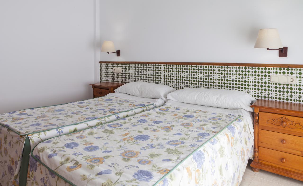 Apartamentos Mexico Vera Bagian luar foto