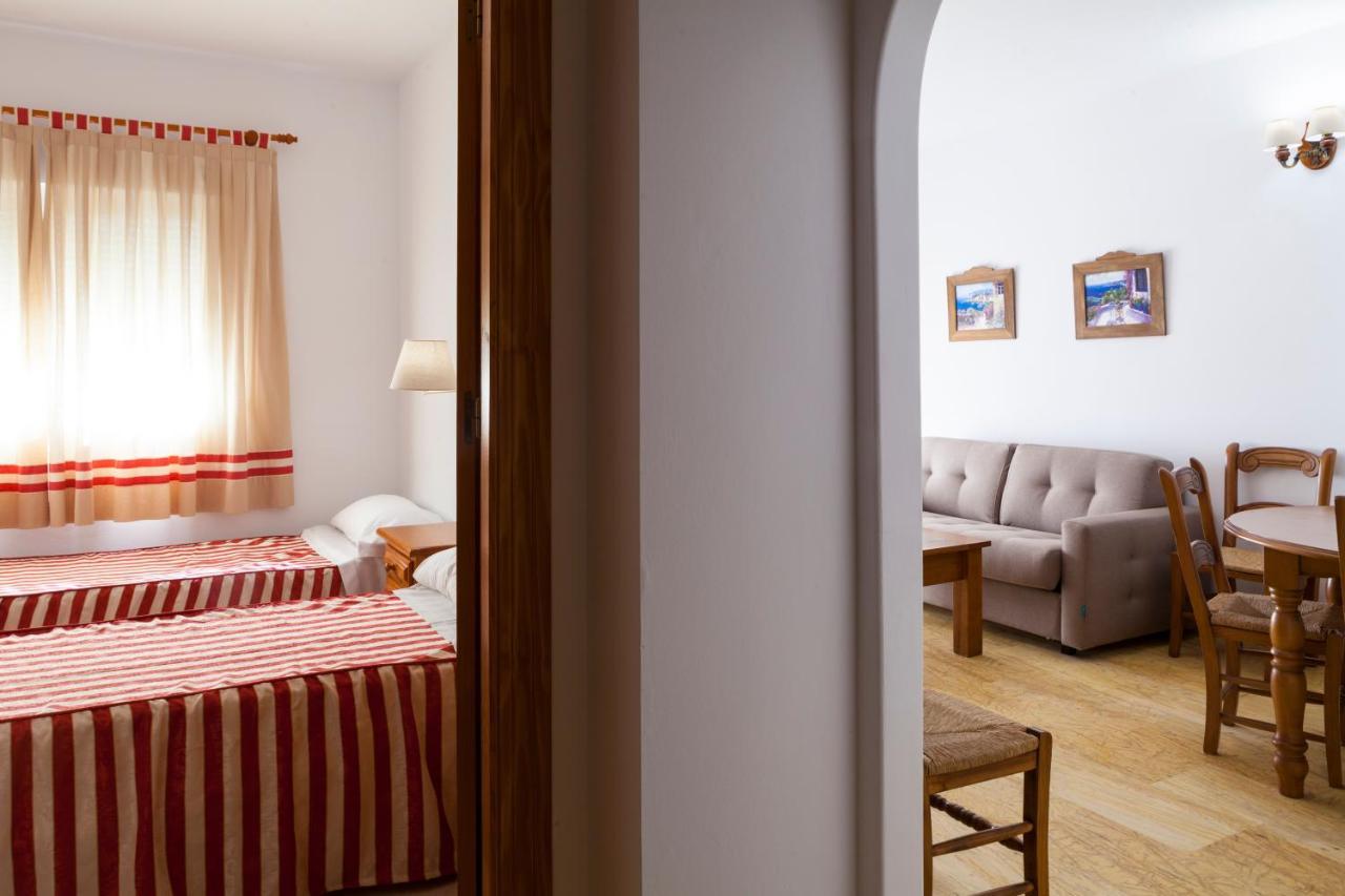 Apartamentos Mexico Vera Bagian luar foto